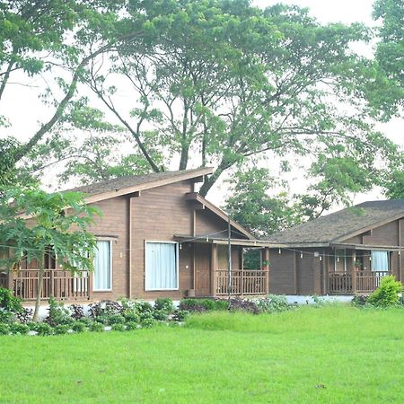 Jironi Resort Tezpur Exterior foto