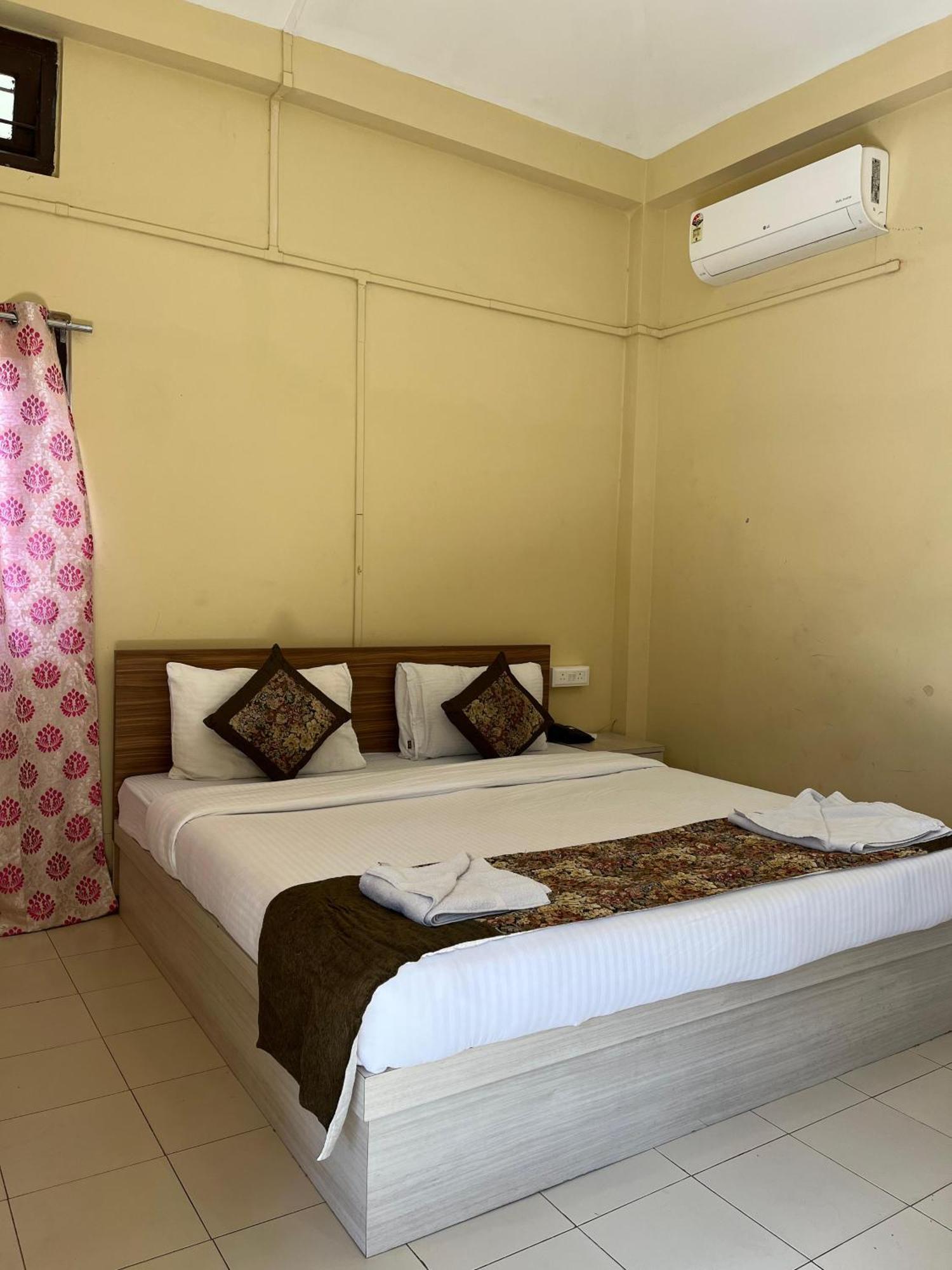 Jironi Resort Tezpur Exterior foto